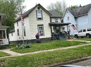 240 19th Pl, Clinton, IA 52732