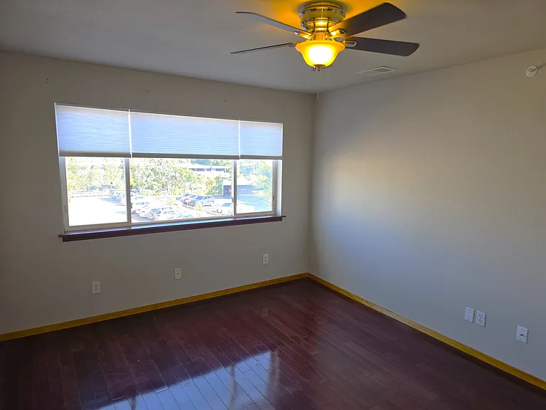 2850 Aurora Ave #301 — Photo 20