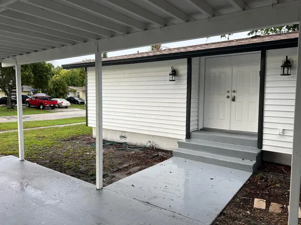 3884 Mackinac Road, Lake Worth, FL 33462