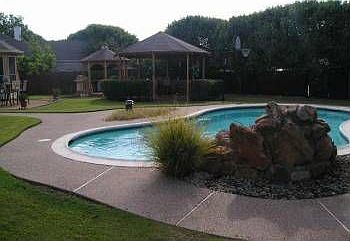 1st image of 5501 Greenwich Dr