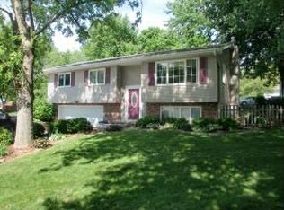 321 N Allen St, Carson, IA 51525