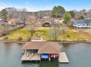 10 Key Lakewood Cir, Moneta, VA 24121