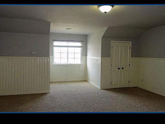 Upstairs room or game room