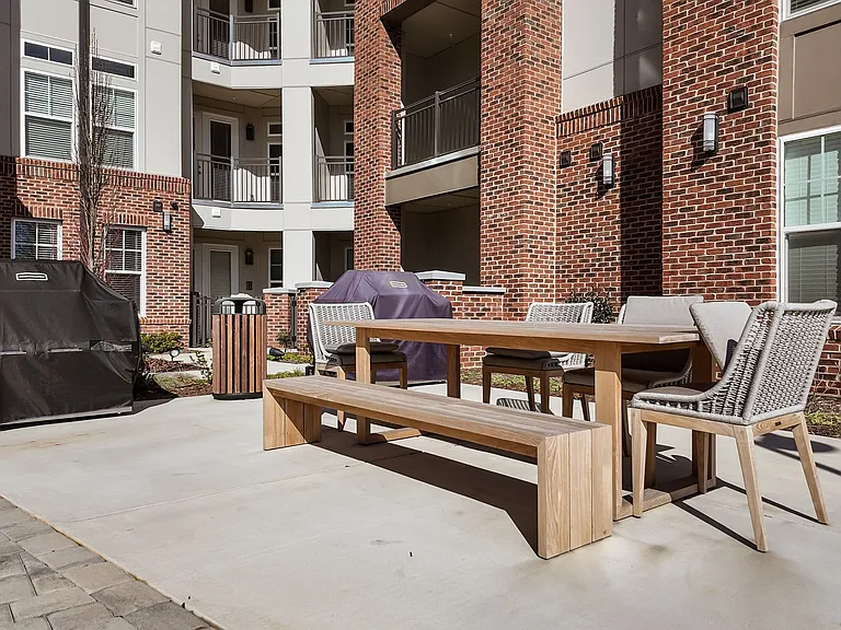 StationTwo22 Apartments — Photo 21