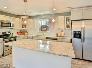 29935 Oak Acres Dr, Mechanicsville, MD