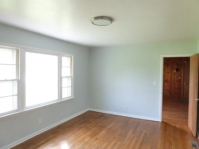 214 Wilowen Dr — Photo 10