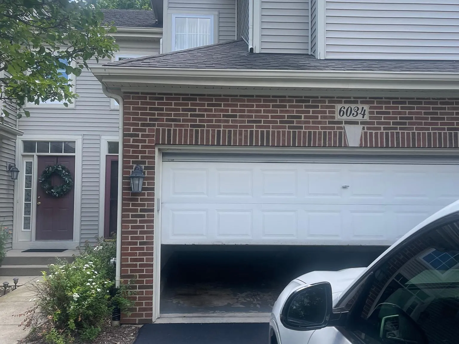 2 bed, 3.5 bath, 2000 sqft, $3,000 — Photo 2