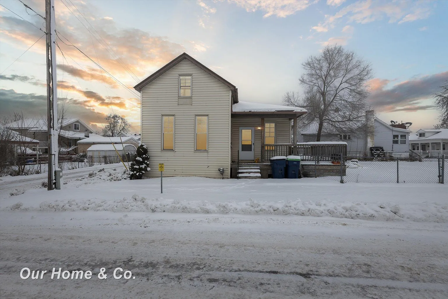 209 17th St photo 1