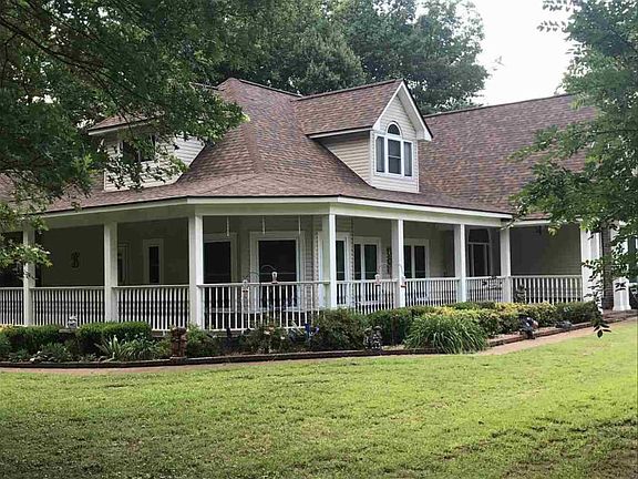 2nd image of 7635 Parkland Dr