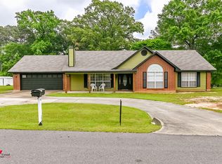 135 Merrywoods Blvd, Haughton, LA 71037