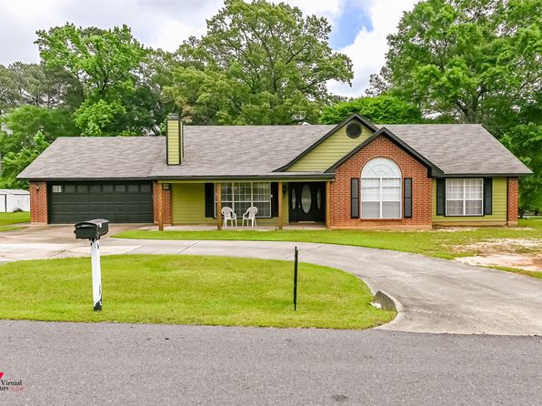 135 Merrywoods Blvd, Haughton, LA 71037