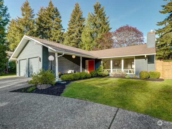 7660 85th Pl SE, Mercer Island, WA 98040