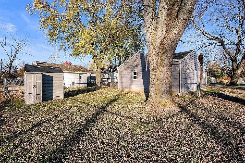 3 bed, 1134 sqft, $1,150 — Photo 2