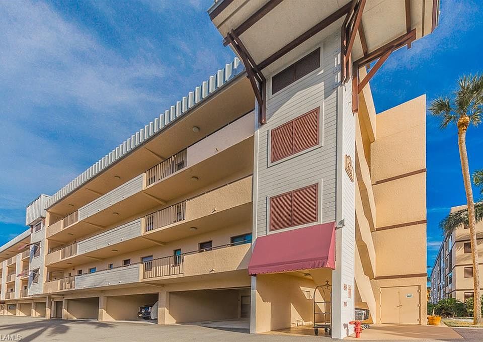 1st image of 801 River Point Dr APT 107A