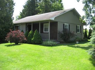 2708 Center Rd, Moriah, NY 12960