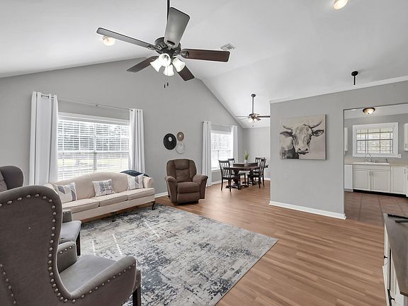 2nd image of 392 Timber Bay Dr