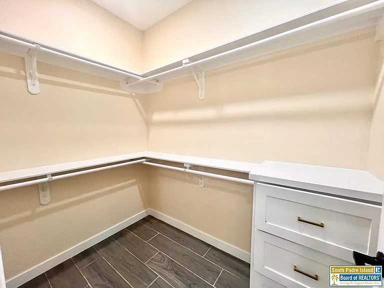 3211 Juan Castillo Ave — Photo 6