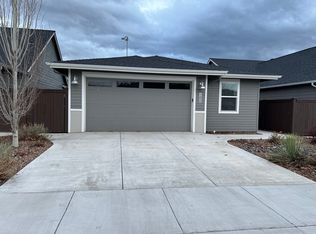 4056 SW Coyote Ave, Redmond, OR 97756