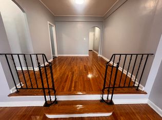 8 Chestnut St #1A, East Orange, NJ 07018