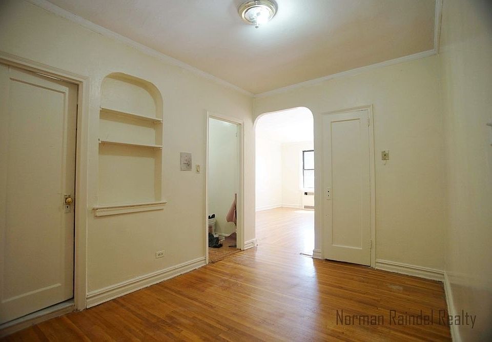 1st image of 1900 Avenue W APT 3E