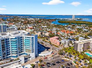 1102 Benjamin Franklin Dr #PENTHOUSE 809, Sarasota, FL 34236