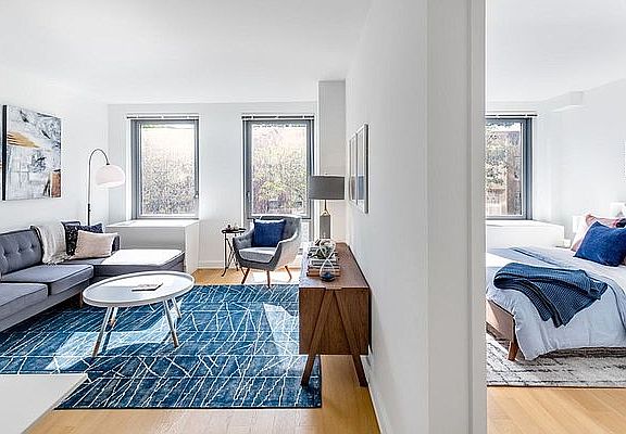 5th image of 535 Carlton Ave APT 320