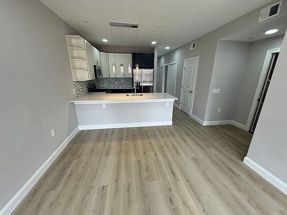 4th image of 342 Communipaw Ave #1