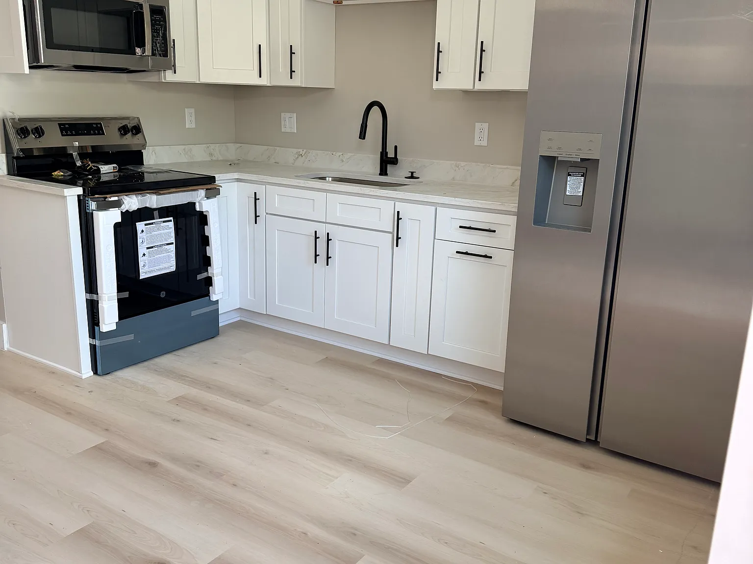 2 bed, 750 sqft, $1,750 — Photo 2