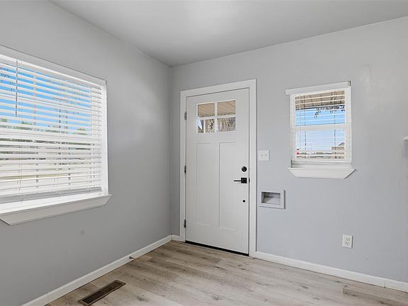 4th image of 3141 NW 23rd St