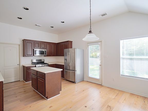 3rd image of 11713 Larch Valley Dr