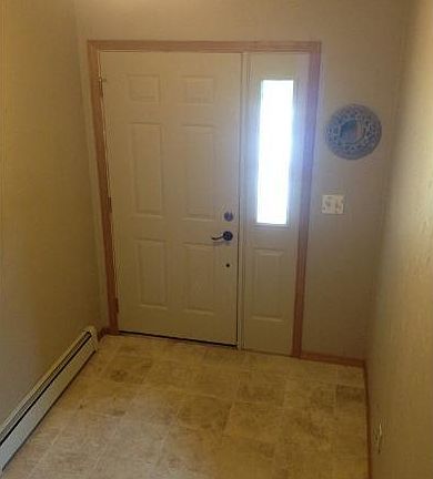 Entryway w/ Radiant Floor Heating