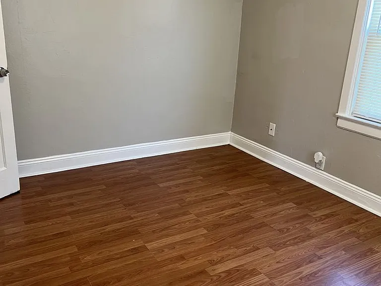 1706 E Tabor St — Photo 9