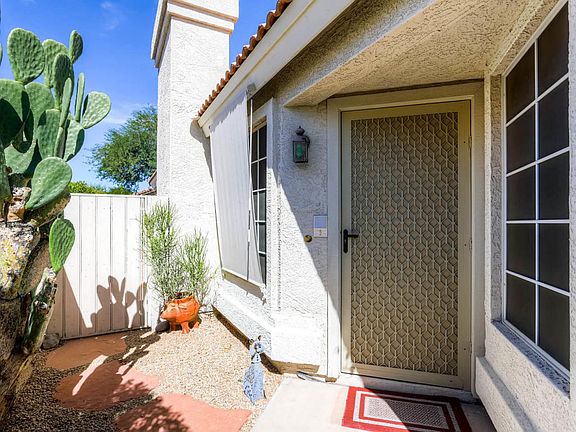 3rd image of 4284 E Chaparosa Way