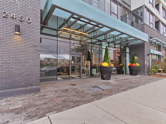 3rd image of 2450 Old Bronte Rd #239