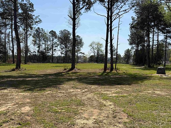 4th image of 7533 Old Six Hwy