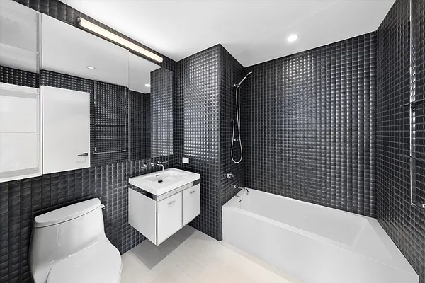 Rented by Compass | media 30