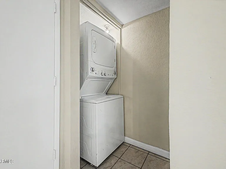 3301 E Earll Dr #120 — Photo 13