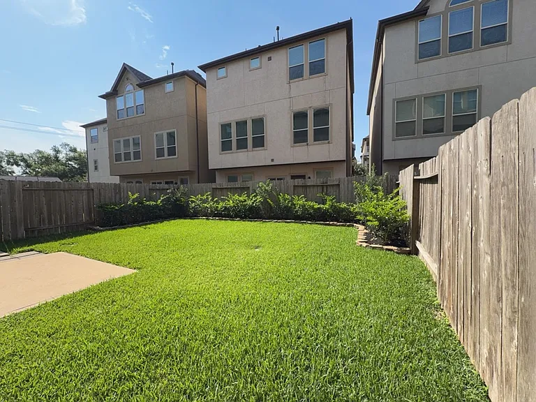 10607 Enclave Shadows Ct — Photo 26