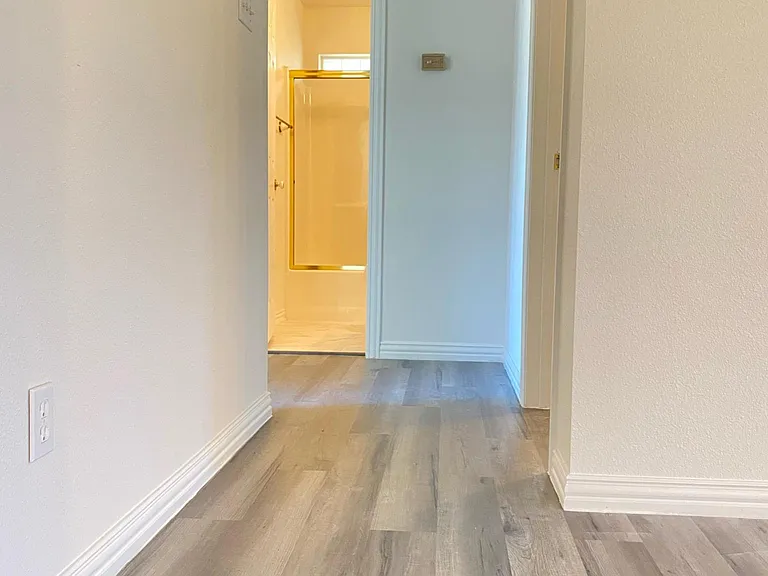 1212 Oak Valley — Photo 39