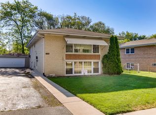 627 N Lincoln Ave, Addison, IL 60101