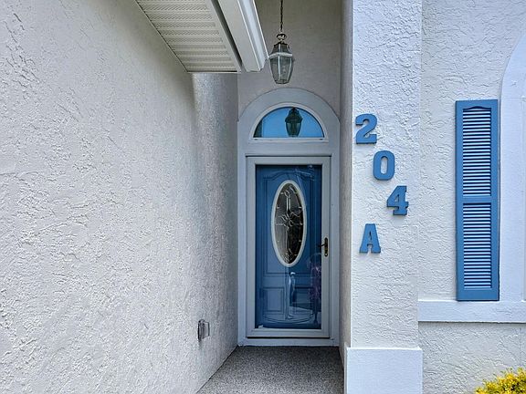 5th image of 204 Southfields Rd #A