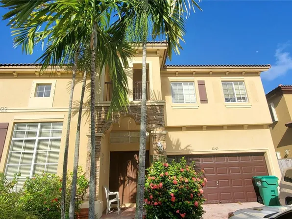 22505 SW 94th Pl, Cutler Bay, FL 33190