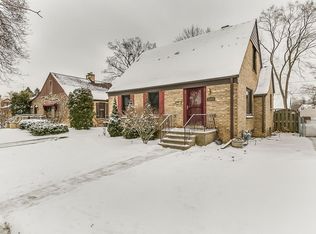 2543 Lincoln Rd, Kenosha, WI 53143