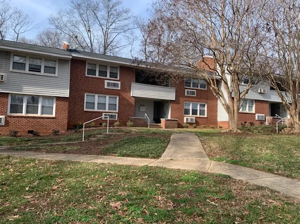 629 Daniels St APT B, Raleigh, NC 27605