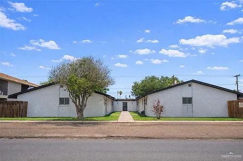 1104 W Fern Ave #C Photo 1