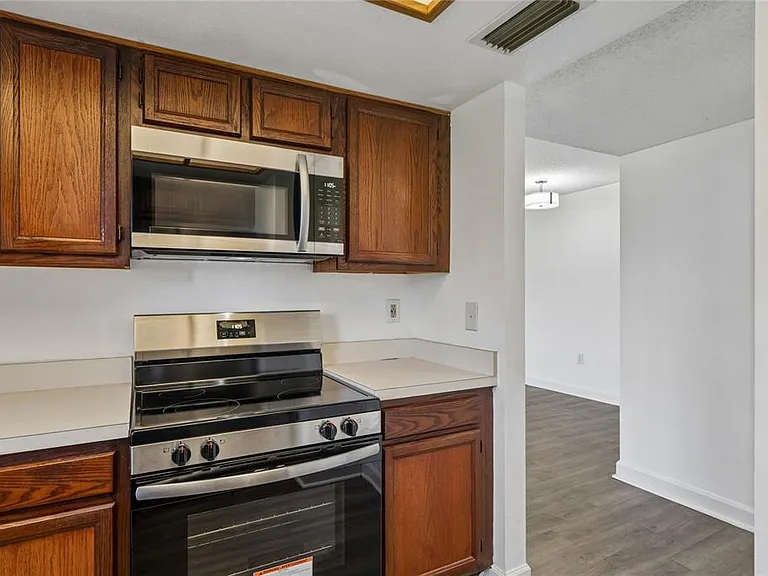 305 Hammock Pine Blvd #305 — Photo 12