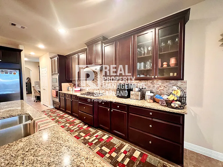 18607 Pelham Grove Ln — Photo 22