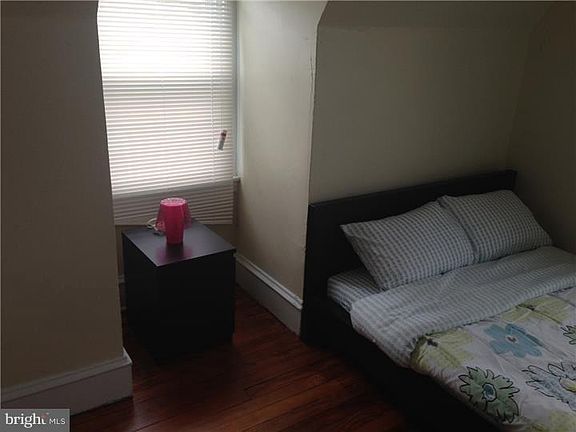 5th image of 100 Grandview Rd #3