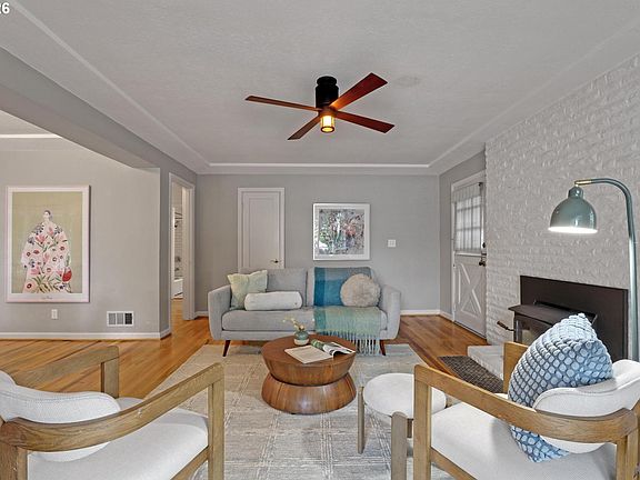 5th image of 3105 SE 77th Ave