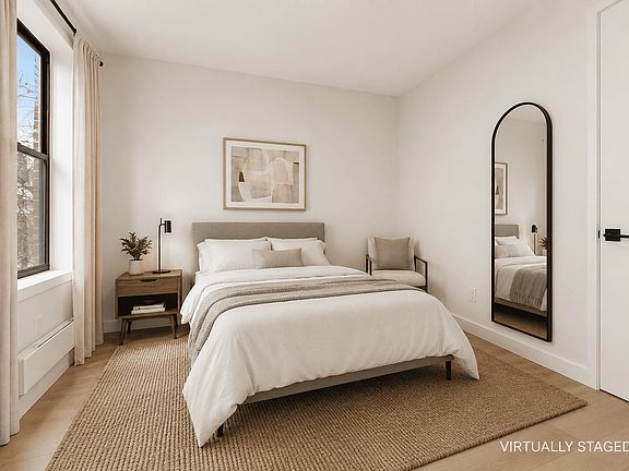 3rd image of 146 Nelson St APT 3
